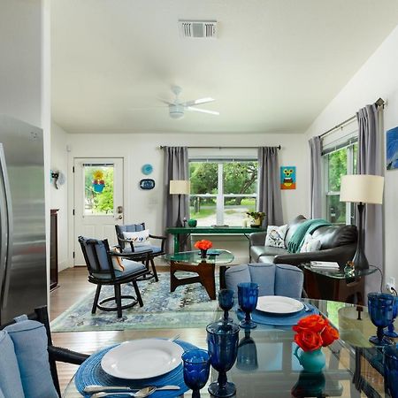 Bear Creek Cottage Manchaca Экстерьер фото