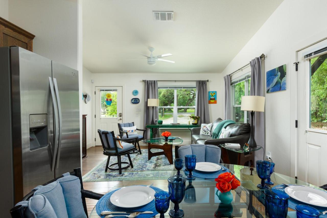Bear Creek Cottage Manchaca Экстерьер фото