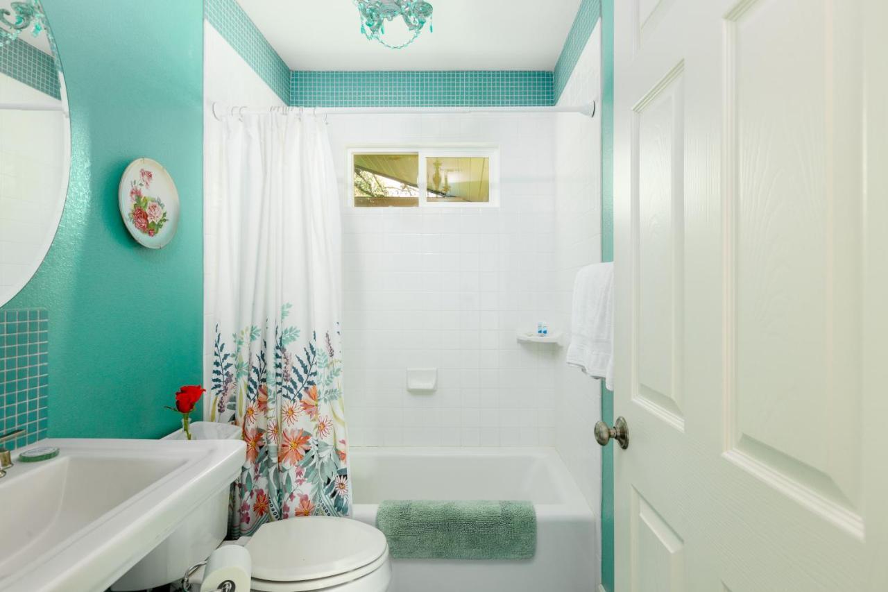 Bear Creek Cottage Manchaca Экстерьер фото